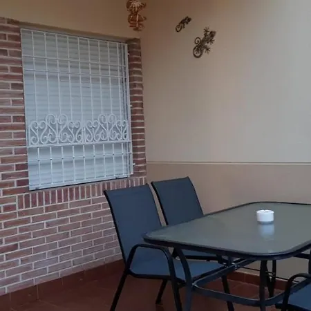 The Hideaway 2 Bed Poolside Groundfloor Apartment On Albatros Full Ac Free Fast Wifi Los Alcázares Exterior photo