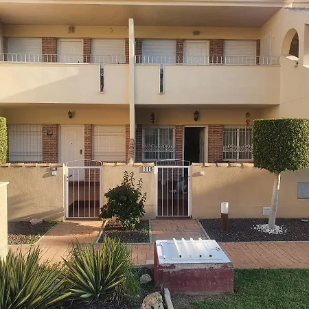 The Hideaway 2 Bed Poolside Groundfloor Apartment On Albatros Full Ac Free Fast Wifi Los Alcázares Exterior photo
