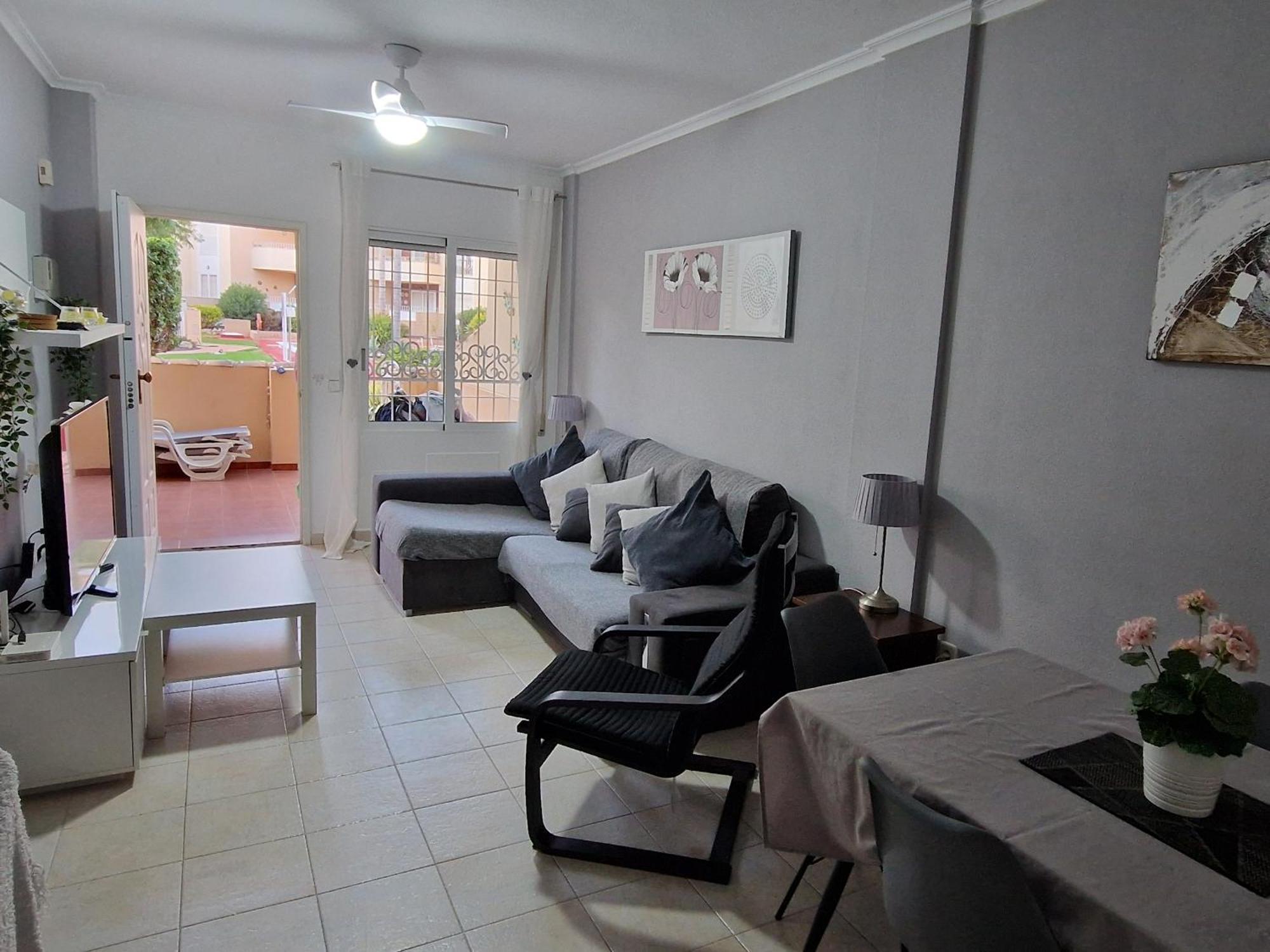 The Hideaway 2 Bed Poolside Groundfloor On Albatros Full Ac Free Fast Wifi *